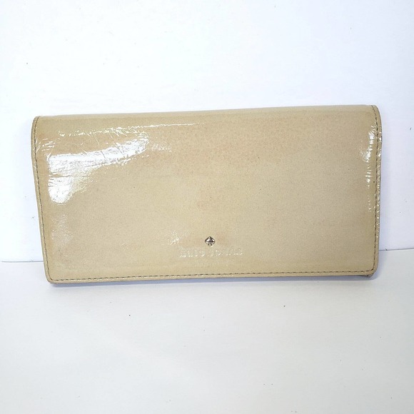 Kate Spade Clutch Wallet Cream Leather Logo Large Envlope Continental Damaged - Picture 1 of 10